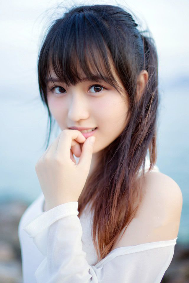 或许刘璝本事不及张任，但若论资历和战功可不比张任少，甚至论资历的话，比张任还高，但被排在张任之下，却从未有过半点怨言，这样一个人，绝对算得上忠臣了，此刻却直呼刘璋的名字，很显然，刘璝的立场此刻已经摆明了。